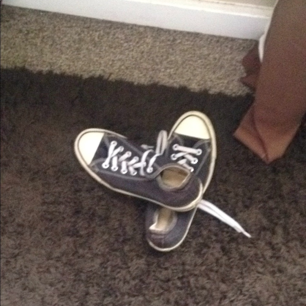 All stars black